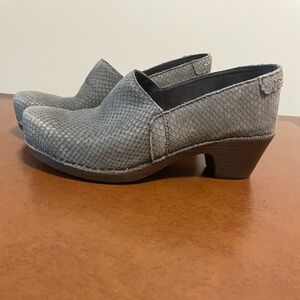 Dansko Gray Textured Mules